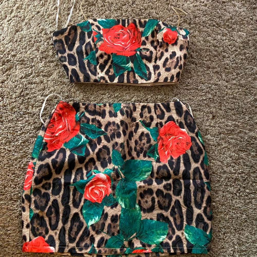 BNWT rose and leopard 🐆 print set